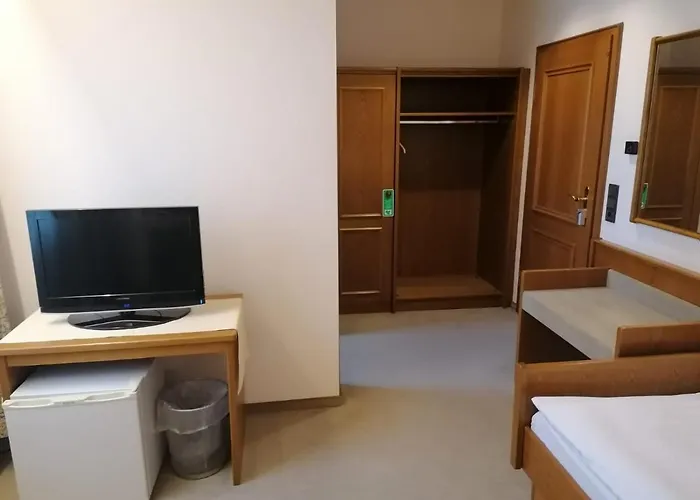 Garni Am Rotkappchenwald